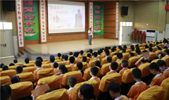行五禮、誦經(jīng)典、敬恩師……今天，我們用傳統(tǒng)儀式紀(jì)念孔子誕辰2569周年！