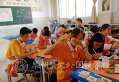 聚龍外國語學(xué)校義賣和福利院公益活動，誠邀社會各界愛心人士參與、支持！