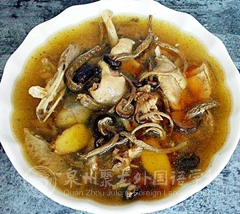 聚龍外國(guó)語(yǔ)學(xué)校2018-2019學(xué)年第一學(xué)期第十七周食譜