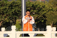 再努力一點(diǎn)，成為更好的自己